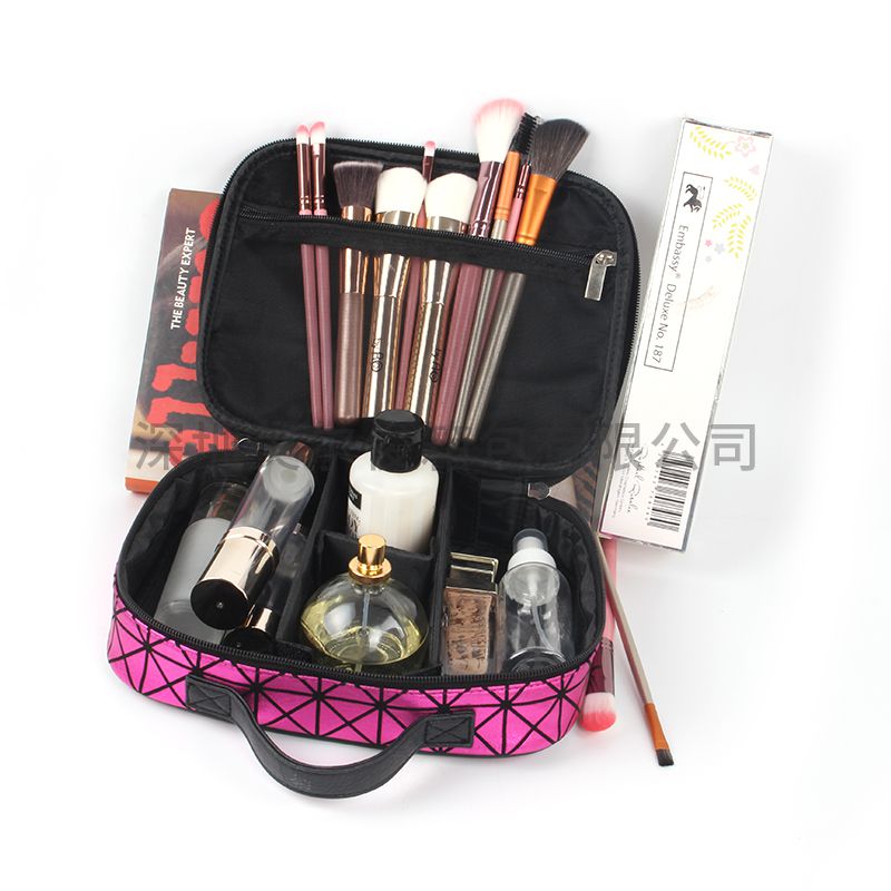 Women Luxury Cosmetic Case Compartment Makeup Bag With Brush Sidekick For Makeup Artists 