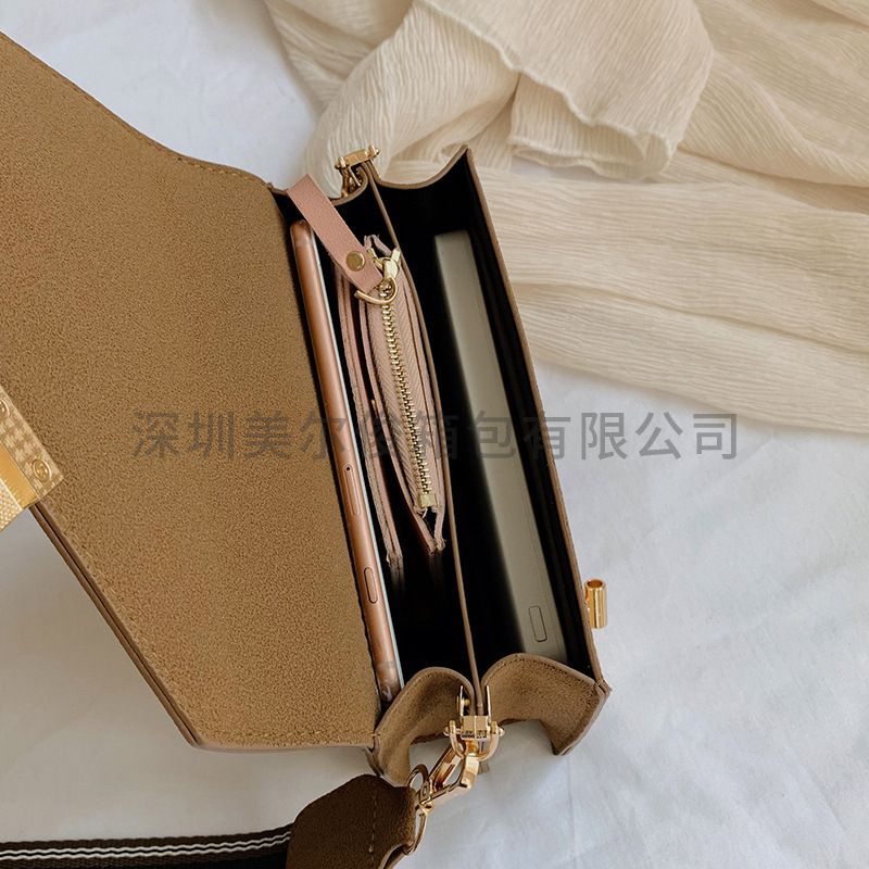 2020 New Fashion Women Handbags High Quality PU Shoulder Bag Top Sale On Amazon Metal Lock Ladies Bags